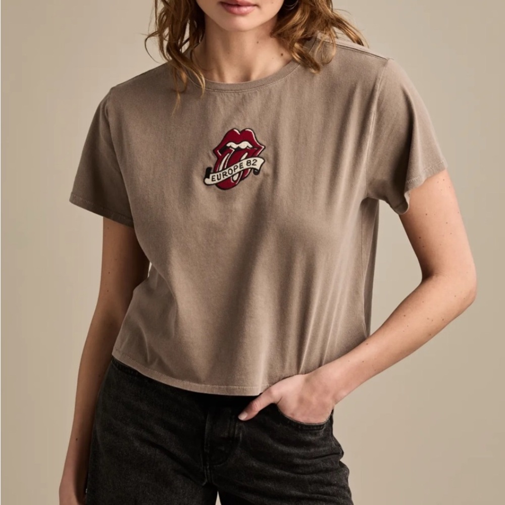 Lucky Brand Women’s Rolling Stones Patch Classic Crop Tee Shirt NWT XL Europe 82